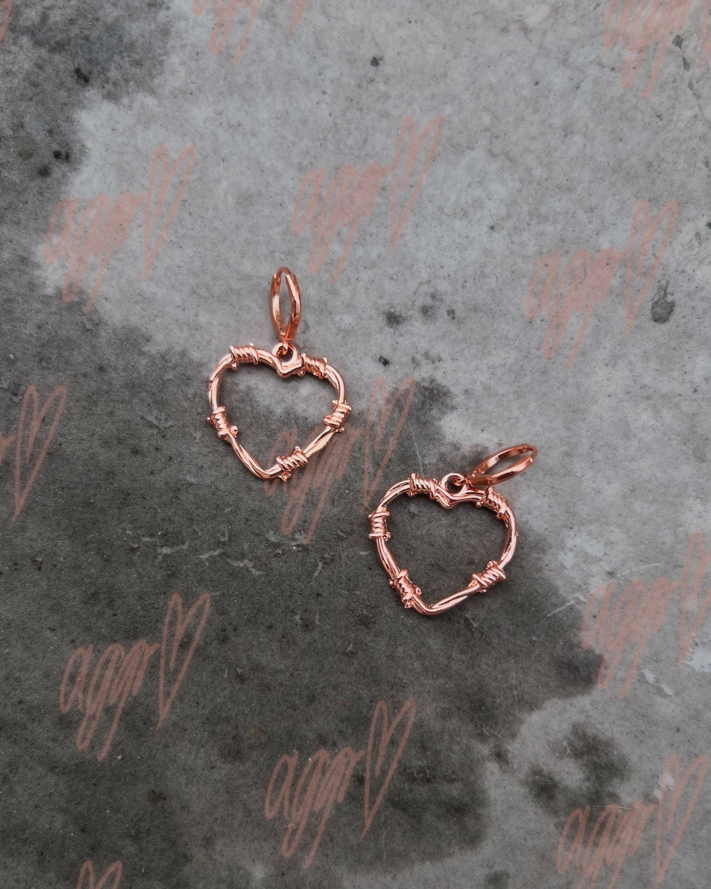 hearts / wires earrings