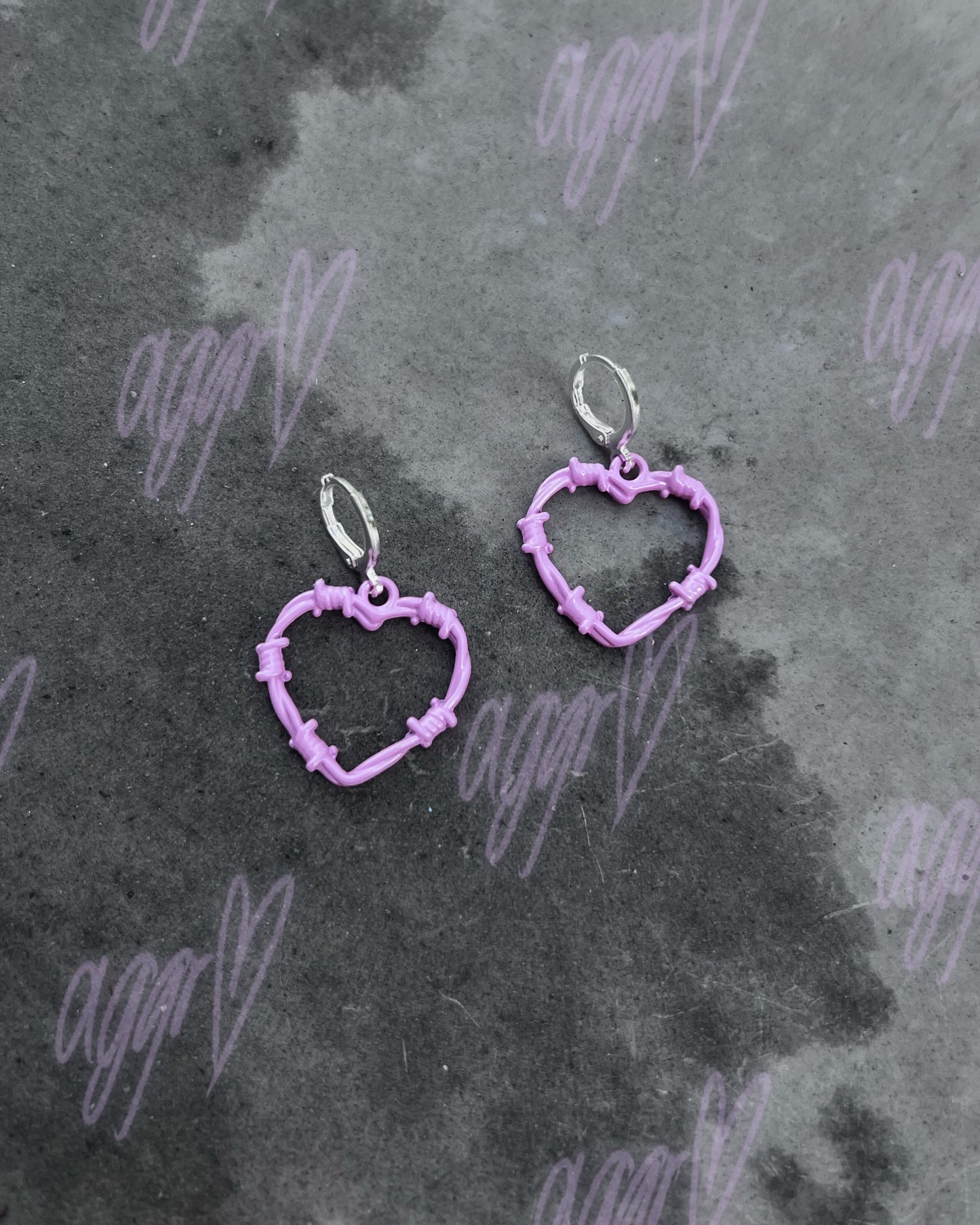 hearts / wires earrings