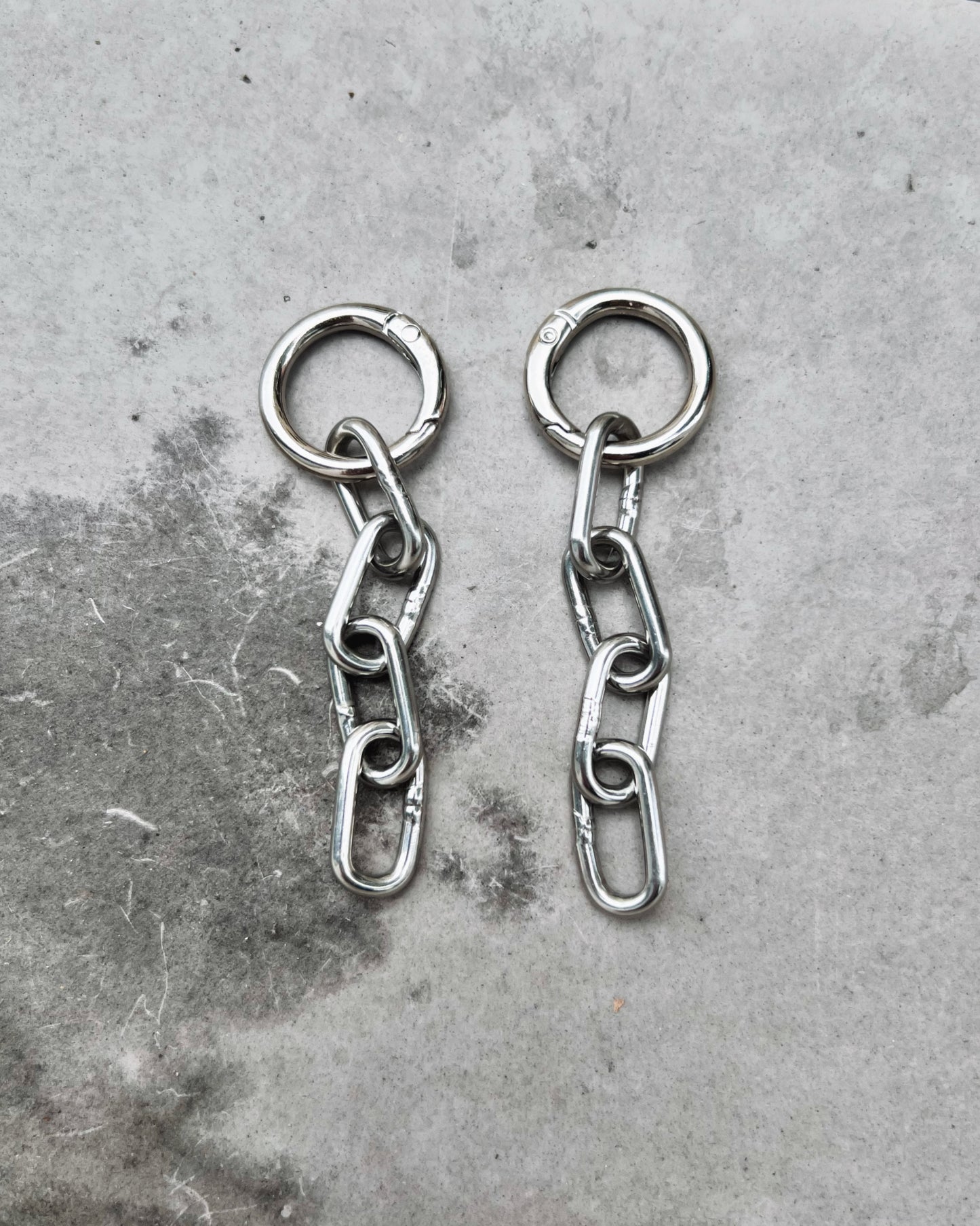 chain ear hangers