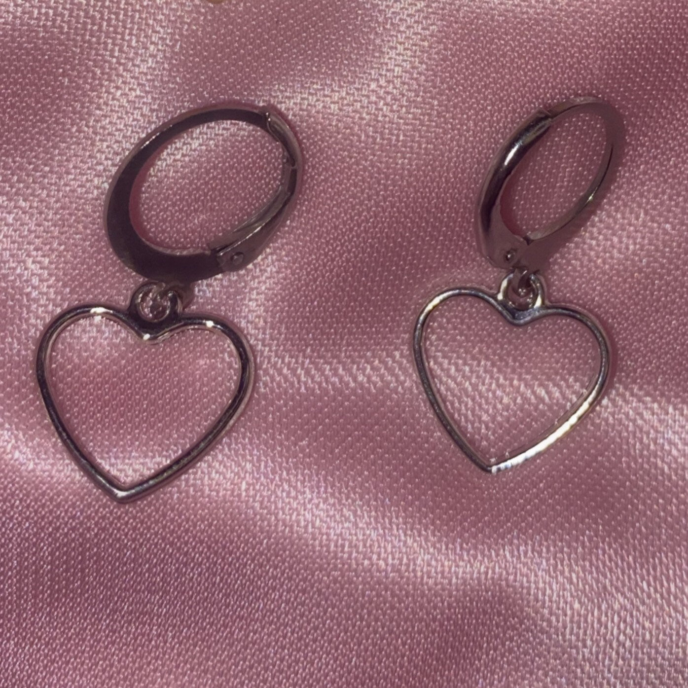 dainty heart hollow drop earrings