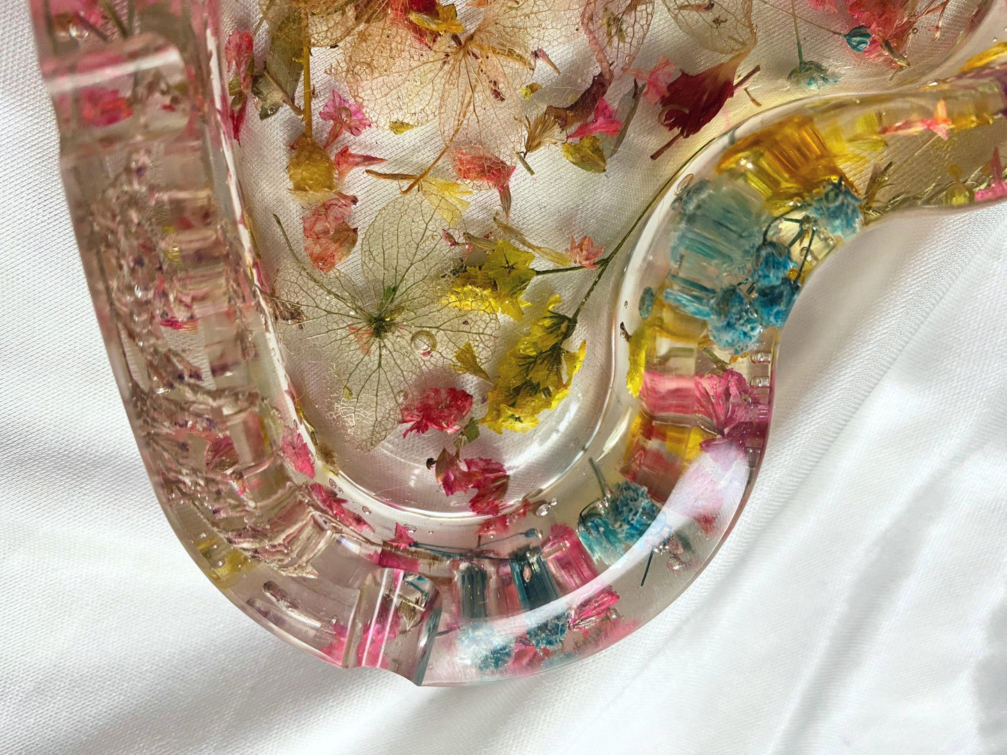 *all unique* floral ashtray