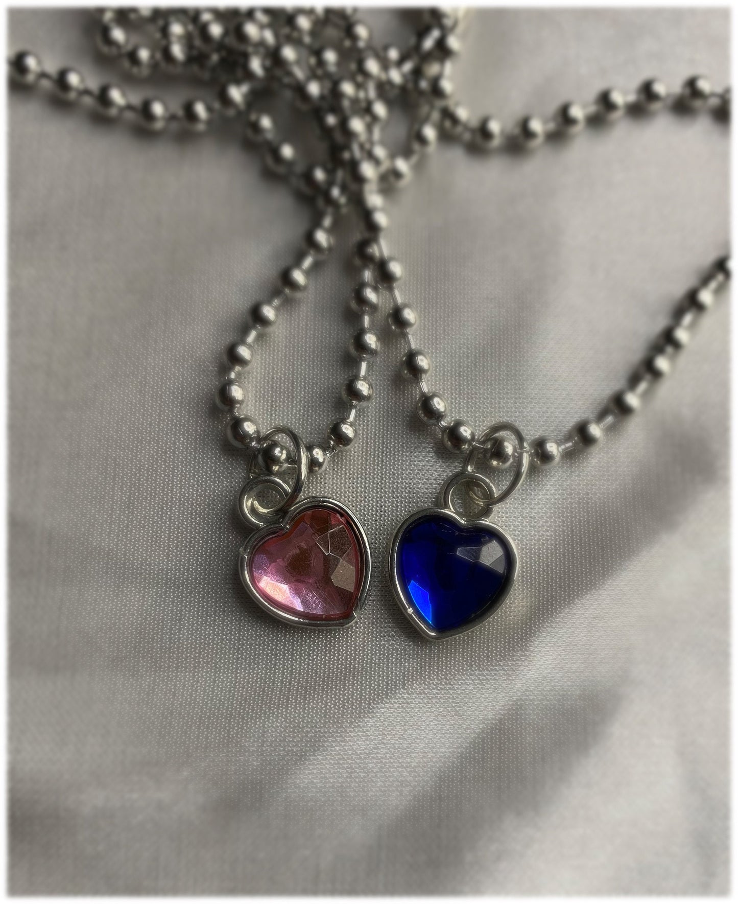 bubblegum ball bead necklace
