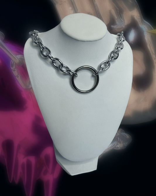 enchained o-ring choker